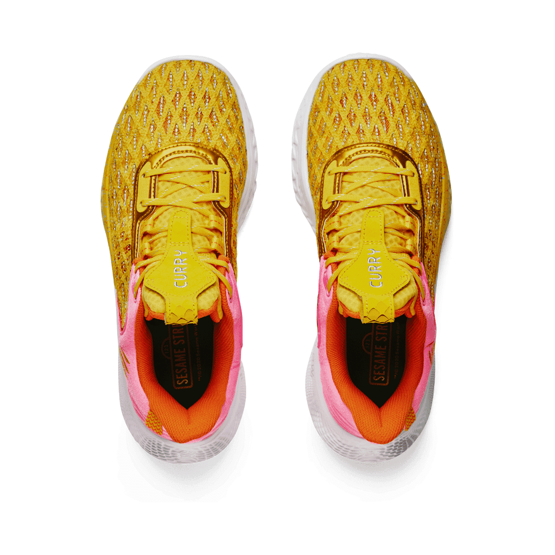 UNDER ARMOUR CURRY 9 Sesame Street Big Bird